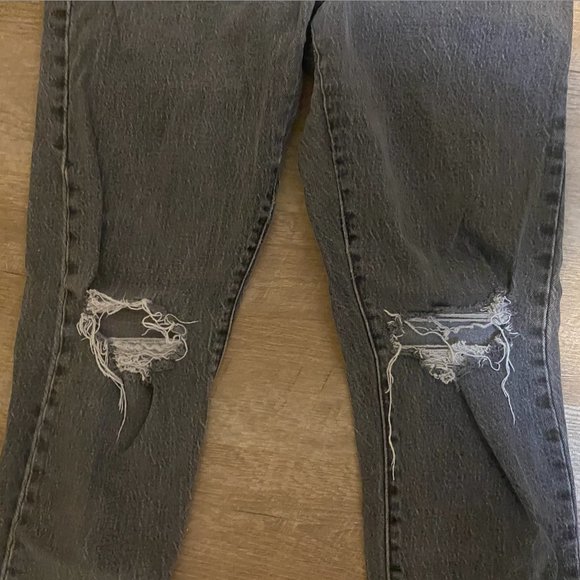 💐Levis wedgie fit - 29 distressed grey/black jeans - Picture 4 of 9